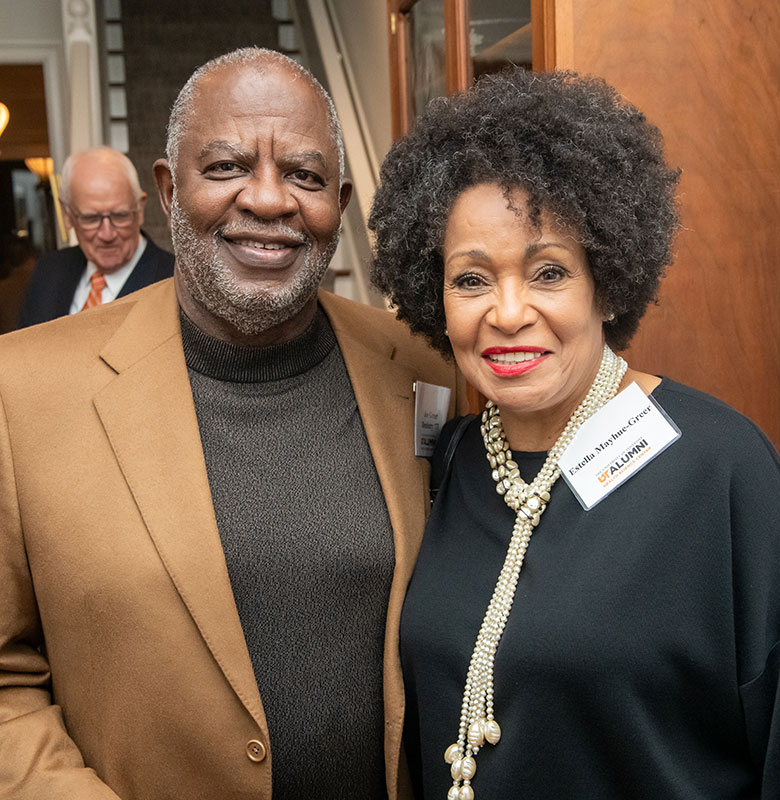 ut-health-sciences-weekend-780x800-1 A couple smiles for a photo during a UT Health Science Center event.
