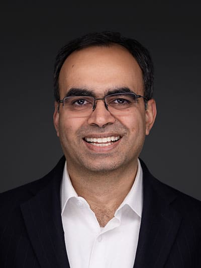 Headshot of Nishant Dwivedi.