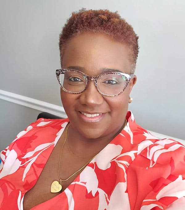 Headshot of Kimberley Jones.