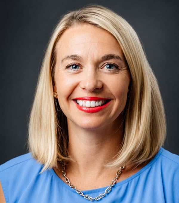 Headshot of Melissa L Robinson.